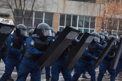 В Париже 140 человек задержаны после беспорядков во время финала Лиги чемпионов
