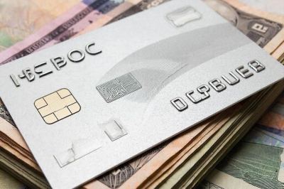 Мошенники обманули двух подростков, украв у их родителей 39 млн рублей