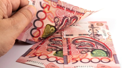 В ЗКО раскрыта схема обналичивания стипендий фиктивных студентов