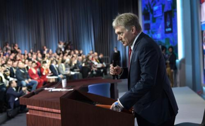 Песков: Россия находится в постоянном контакте с Венесуэлой по дипканалам