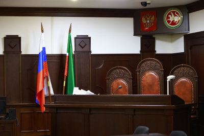 Компанию в Татарстане накажут за неправильное трудоустройство экс-чиновника