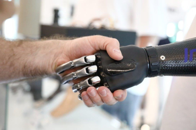 Роботы-доставщики начали перевозить лекарства и образцы крови в больницах Москвы