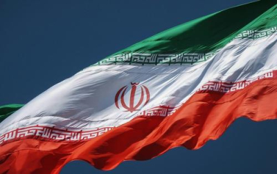 Иран привлечет США к ответу за гибель школьников в Минабе и аятоллы Али Хаменеи, заявил депутат Азизи