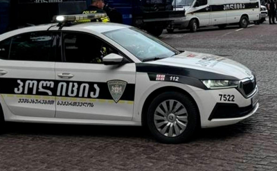 Токаев заявил, что &laquo;сопредельная&raquo; страна вывела через Казахстан $14 млрд