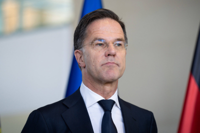 &laquo;Приходится с этим жить&raquo;: Рютте объяснил, зачем назвал Трампа папочкой