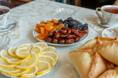 Время сухура и ифтара в Грозном на Рамадан-2026