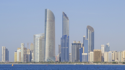 &laquo;Снимайте видео с котиками&raquo;: россиянам в Дубае рекомендуют не публиковать видео атак