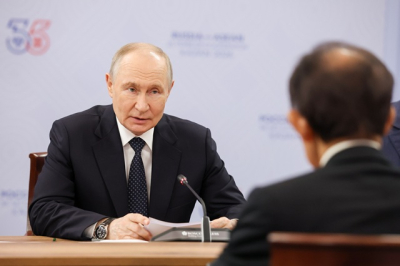 Владимир Путин поприветствовал глав делегаций - участников саммита Россия - АСЕАН