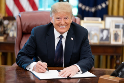 Трамп объяснил схему поставок оружия Украине через НАТО