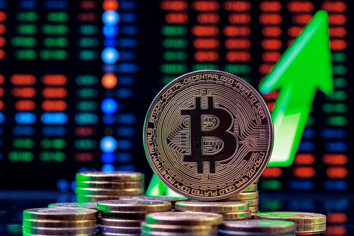 Биткоин обновил годовой максимум, превысив $85 тысяч