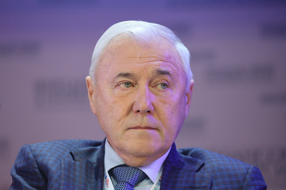 СМИ: Комитет Аксакова в Госдуме могут отдать «Единой России» после 10 лет его руководства