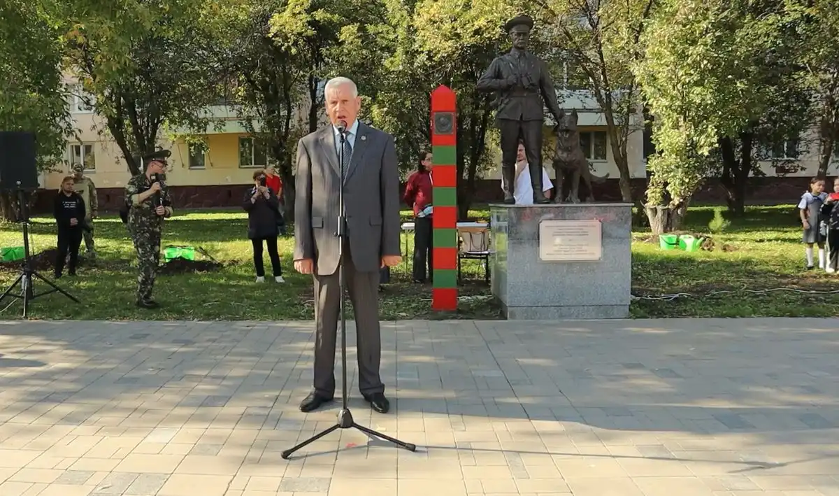 В Нижнекамске почтили память Героя Советского Союза Никиты Кайманова