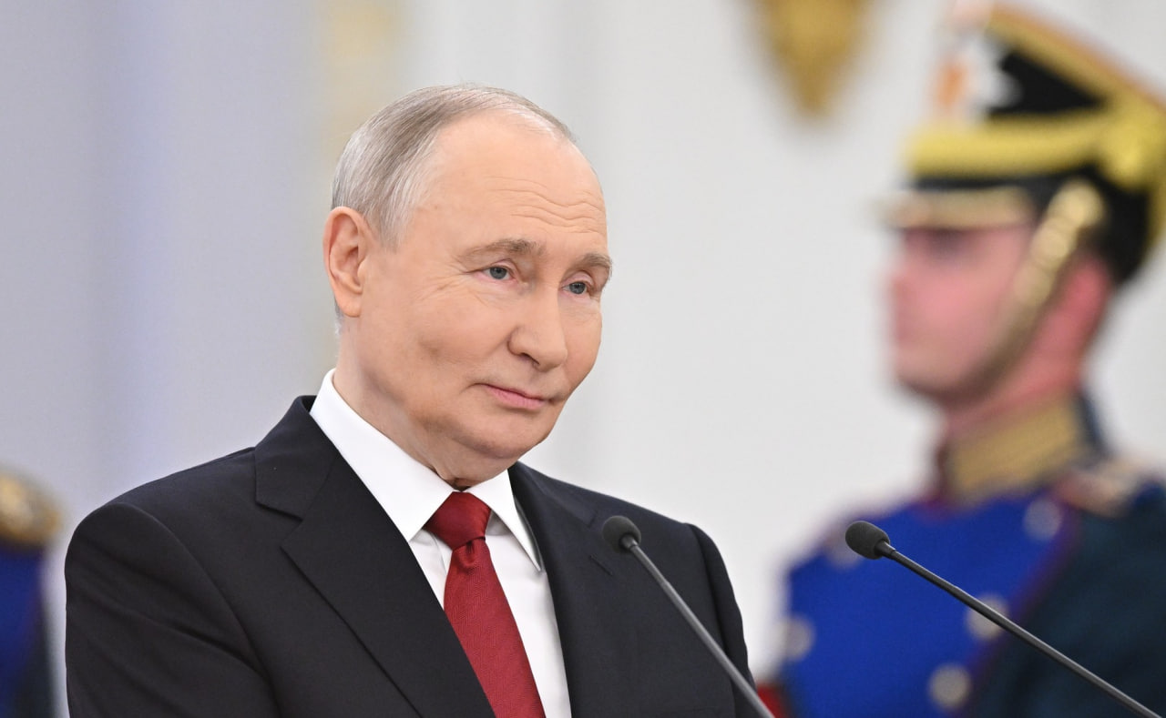 Путин заявил о подготовке стратегий развития музеев, театров и архивов