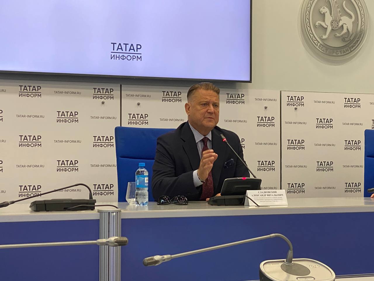 Сладковский о перспективах сотрудничества с Курентзисом: «Знаю его гонорар, я к этому готов»