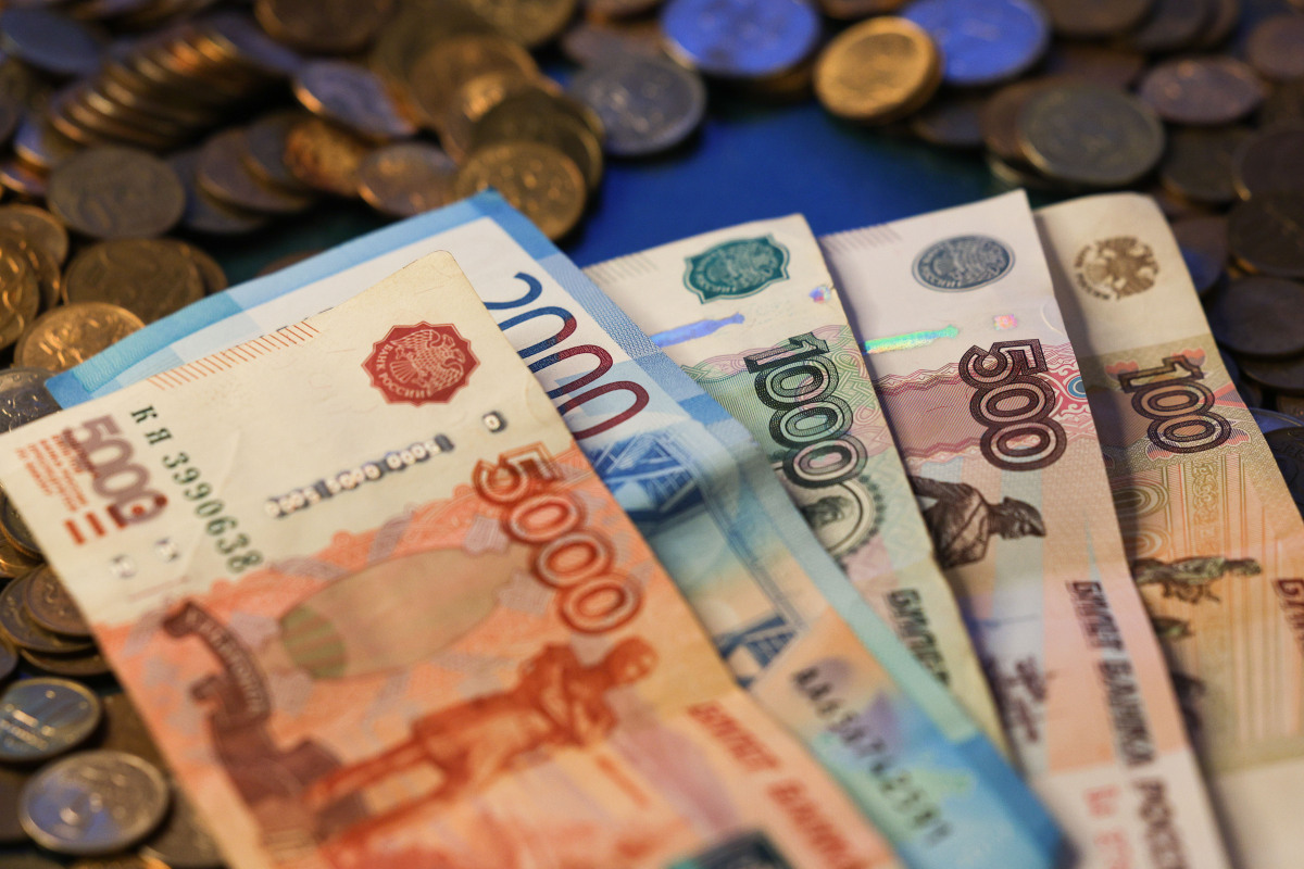 Вкладчики заплатят бюджету РФ рекордный триллион рублей налога