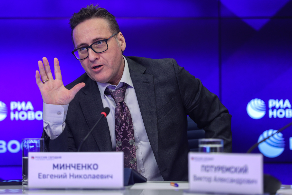 Политолог Минченко назвал элитные договоренности главным фактором выборов в Госдуму
