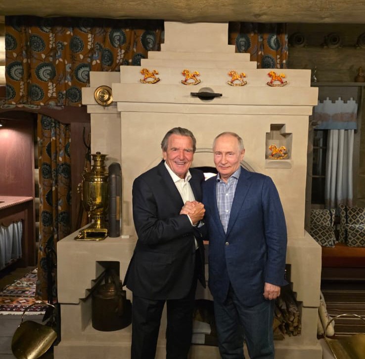 Путин в день рождения принял дома экс-канцлера Германии Шрёдера