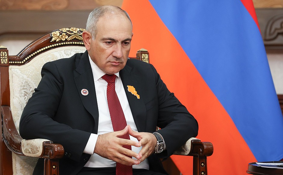 Эксперт: «Активное давление на Россию может стоить Пашиняну премьерского кресла»