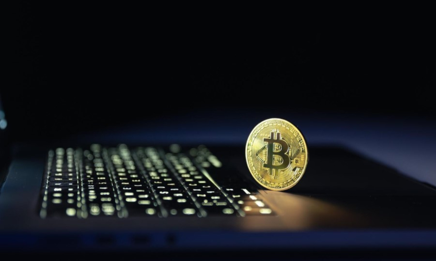 Курс биткоина снова в плюсе