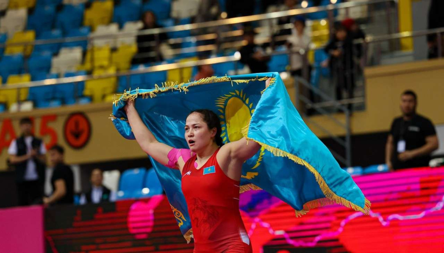Жамиля Бакбергенова завоевала четвертое «золото» чемпионата Азии по женской борьбе