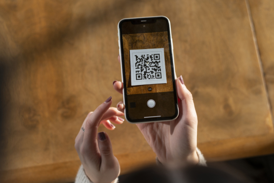 Казахстанцы смогут попасть на территорию России при помощи QR-кода